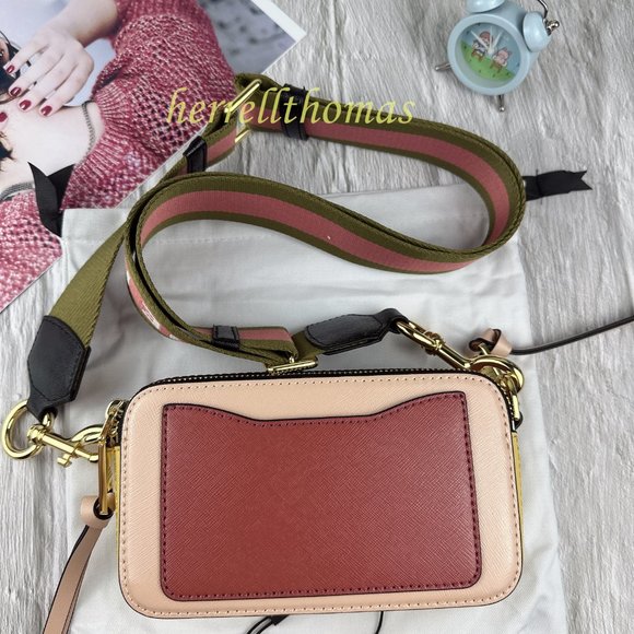 NWOT MARC JACOBS the snapshot shoulder bag - Picture 4 of 11